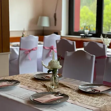 Und Restaurant 