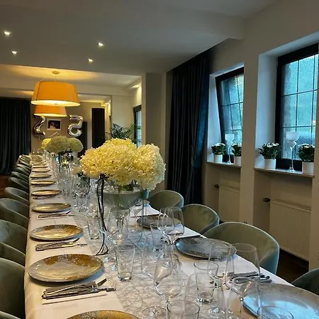 Und Restaurant 